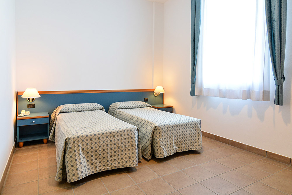 Centro Soggiorno e Studi - Twin Room, Island of San Servolo, Venice