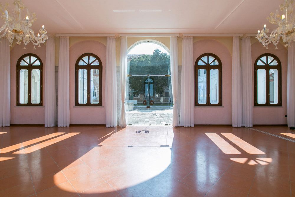 Basaglia Hall, cloister entrance - Island of San Servolo, Venice